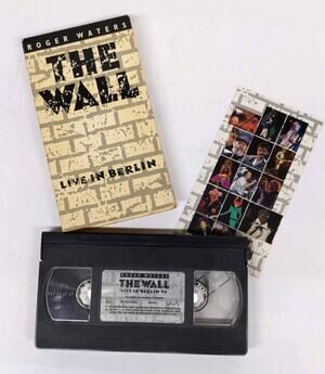 Vintage 1990 VHS - THE WALL - Live in Berlin - Roger Waters - Plays - Guaranteed